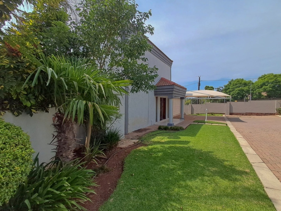  Bedroom Property for Sale in Doringkruin North West